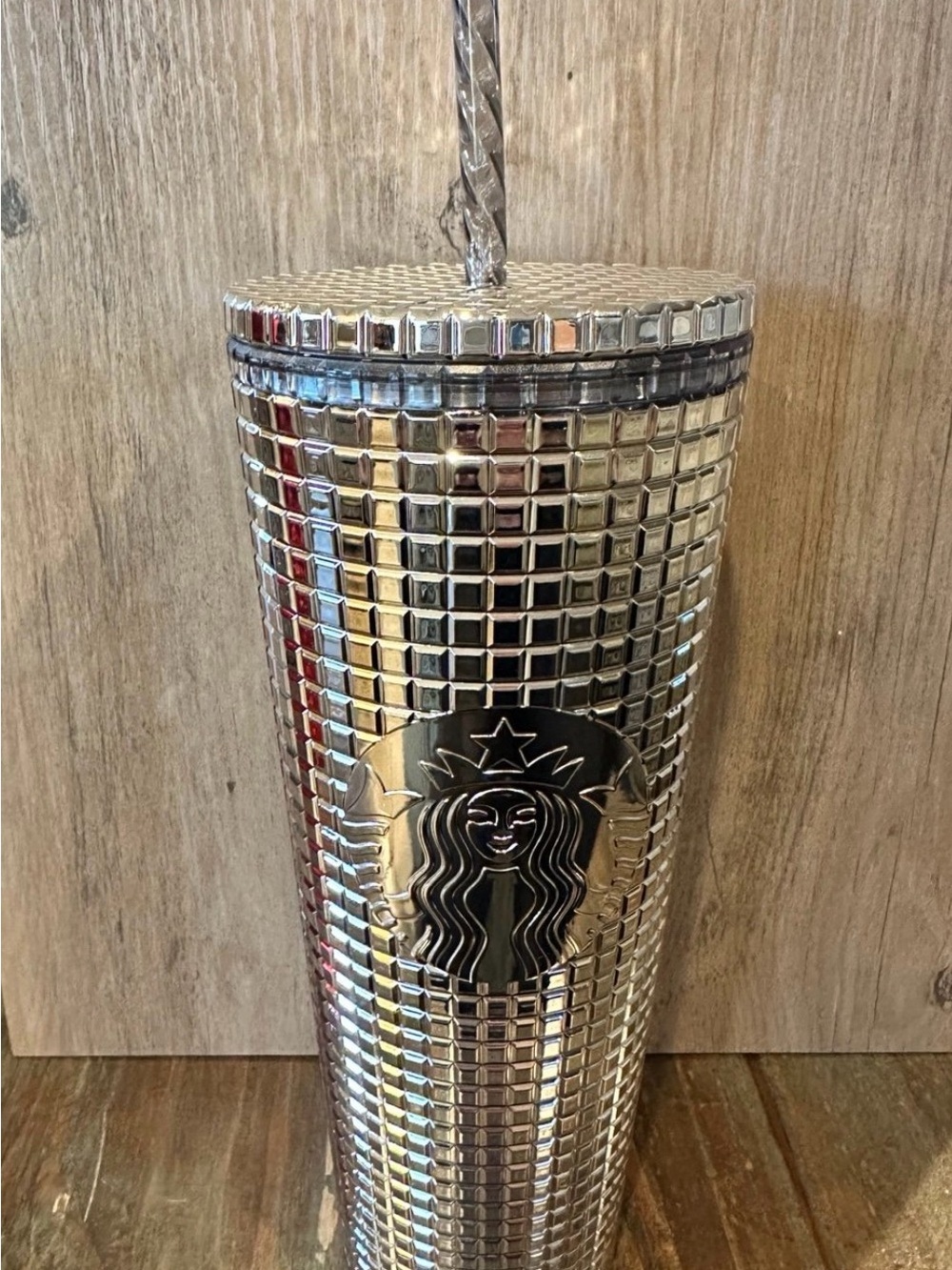 Starbucks Silver Chrome Studded Tumbler Cold Cup Straw 24 oz New